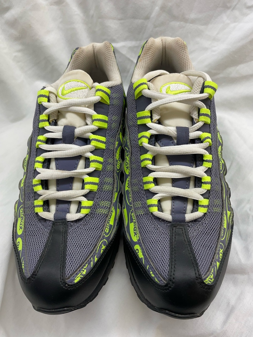 Nike Gray & Neon Green Air Max- 95 Sneakers sz 7y